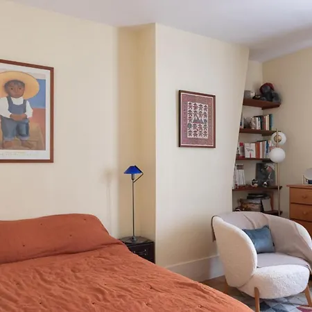 Apartment Spacious On The Outskirts Of Paris *