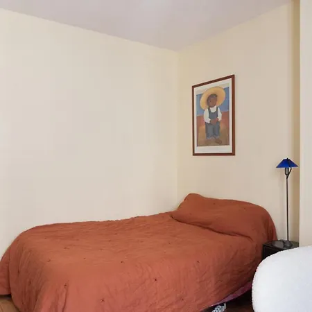 Apartment Spacious On The Outskirts Of Paris *